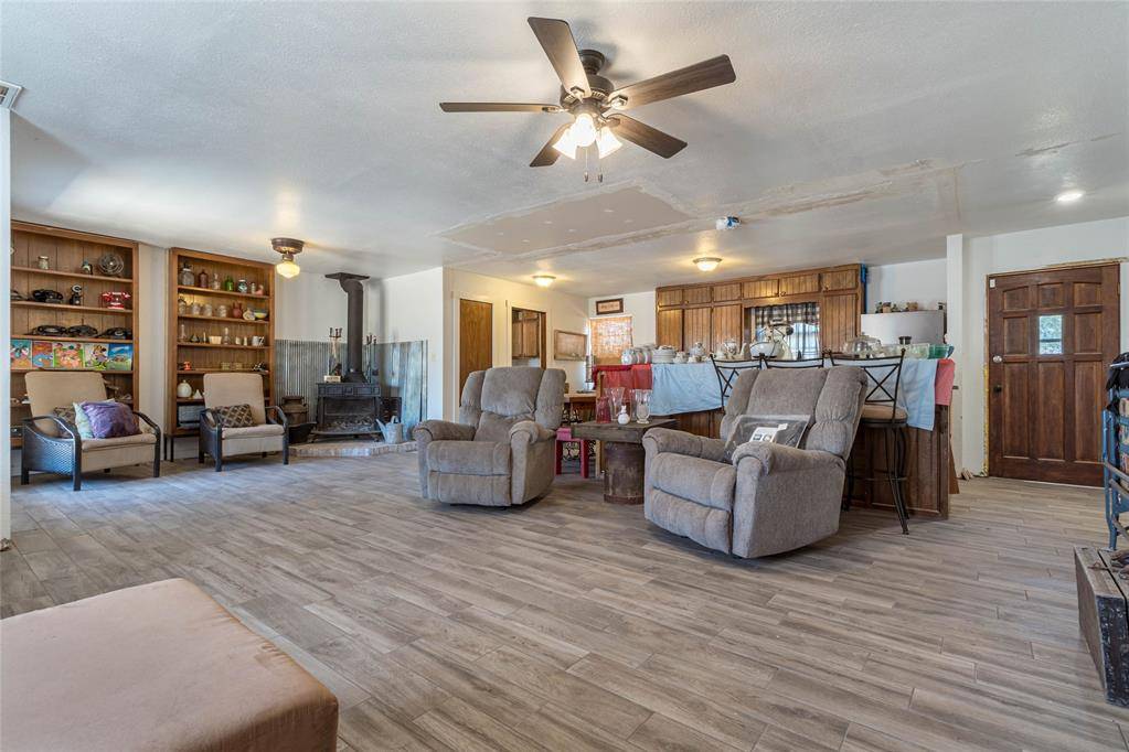903 B ST, Arapaho, OK 73620