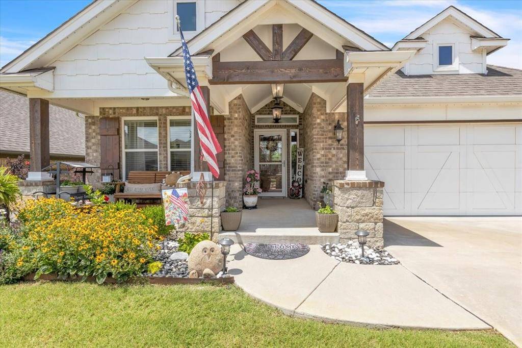 105 Carat DR, Yukon, OK 73099
