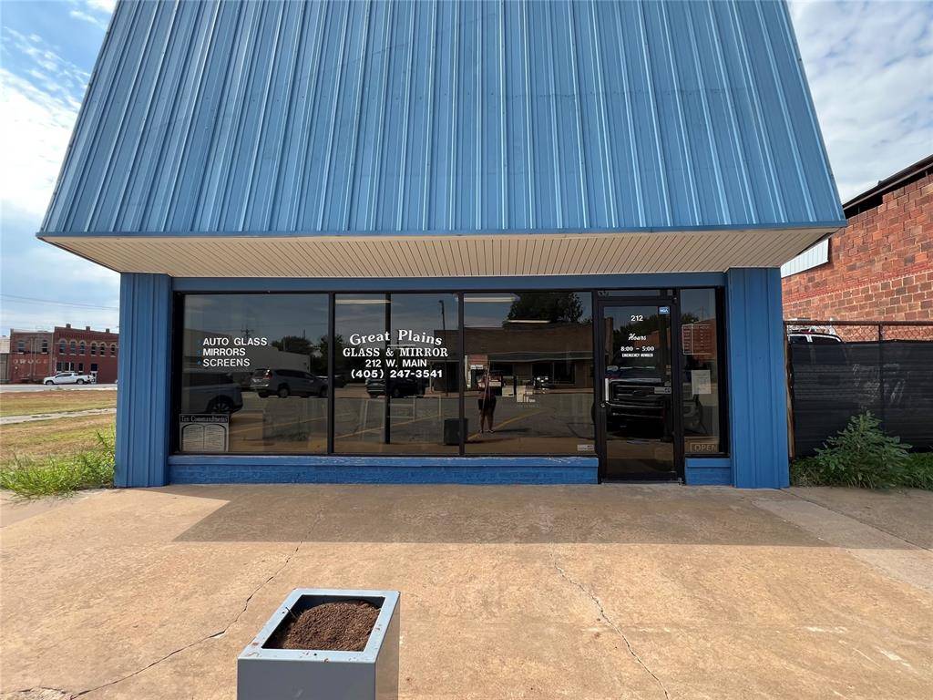212 W Main ST, Anadarko, OK 73005