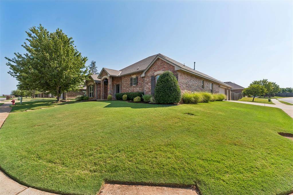 2008 Kendal CT, Edmond, OK 73003