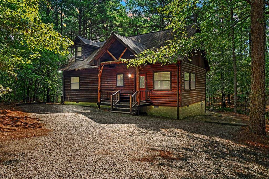 110 Bentwater RD, Broken Bow, OK 74728