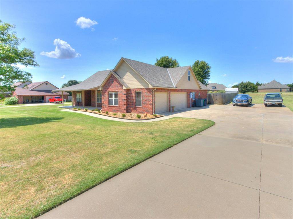 10625 Tangleroot WAY, Oklahoma City, OK 73173