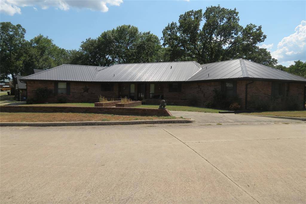 2219 Northwood DR, Seminole, OK 74868