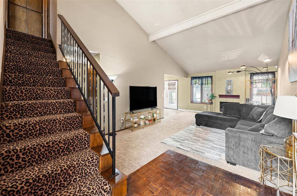 10033 Hefner Village TER, Oklahoma City, OK 73162