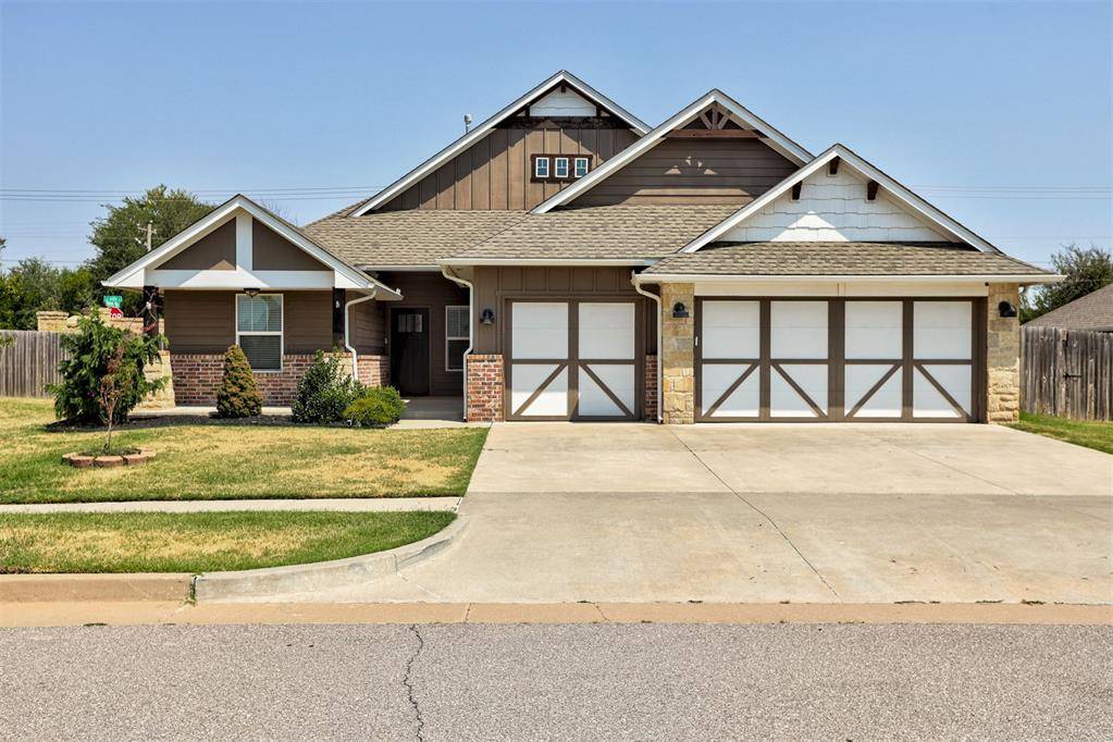 12013 SW 45th TER, Mustang, OK 73064