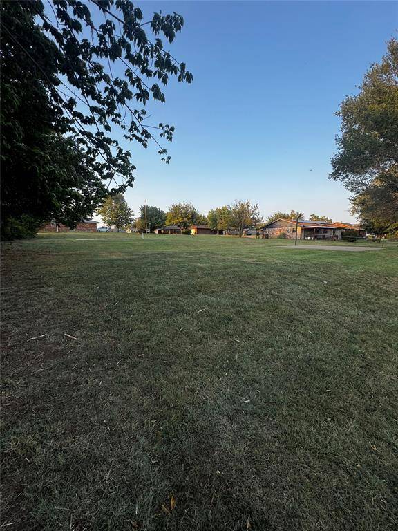 2607 W Orbit DR, Guthrie, OK 73044