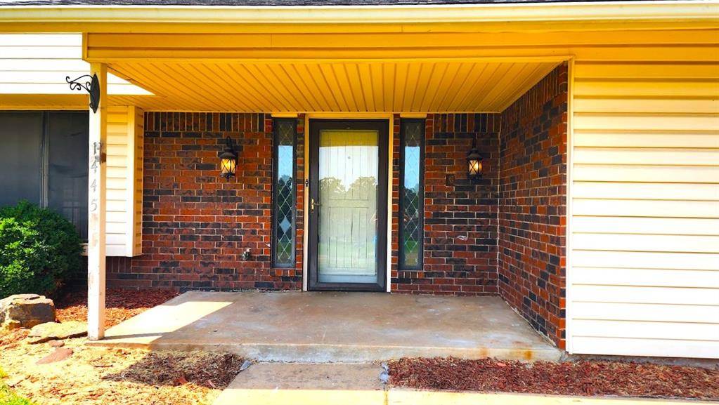 1445 Whippoorwill DR, Choctaw, OK 73020