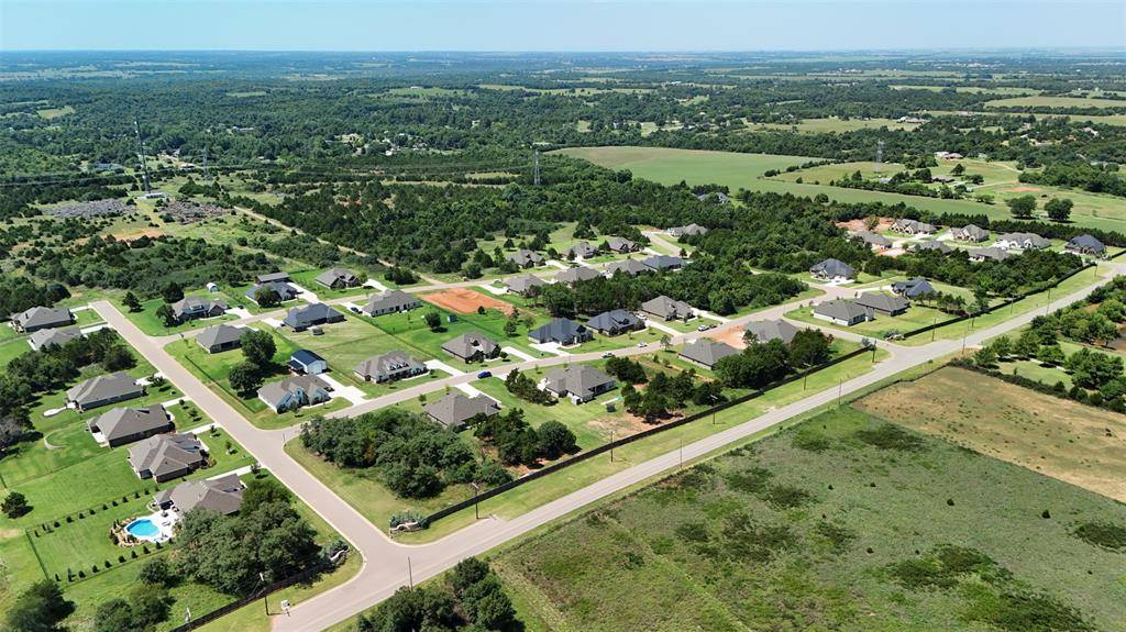 9125 SW 92nd ST, Mustang, OK 73064