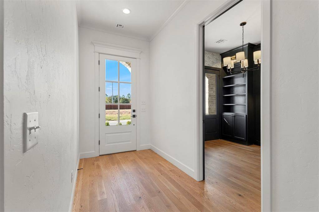 4008 Stone Briar TRL, Edmond, OK 73034