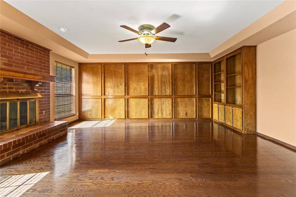 911 Claremont ST, Weatherford, OK 73096