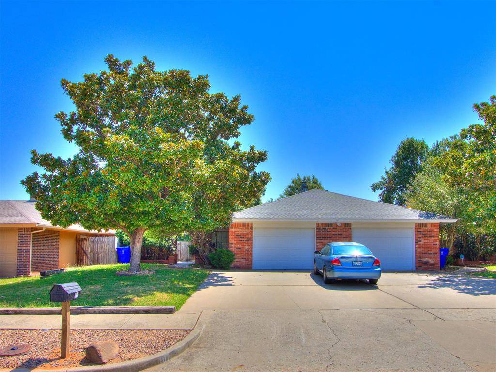 105 Willow Branch RD #105-107, Norman, OK 73072