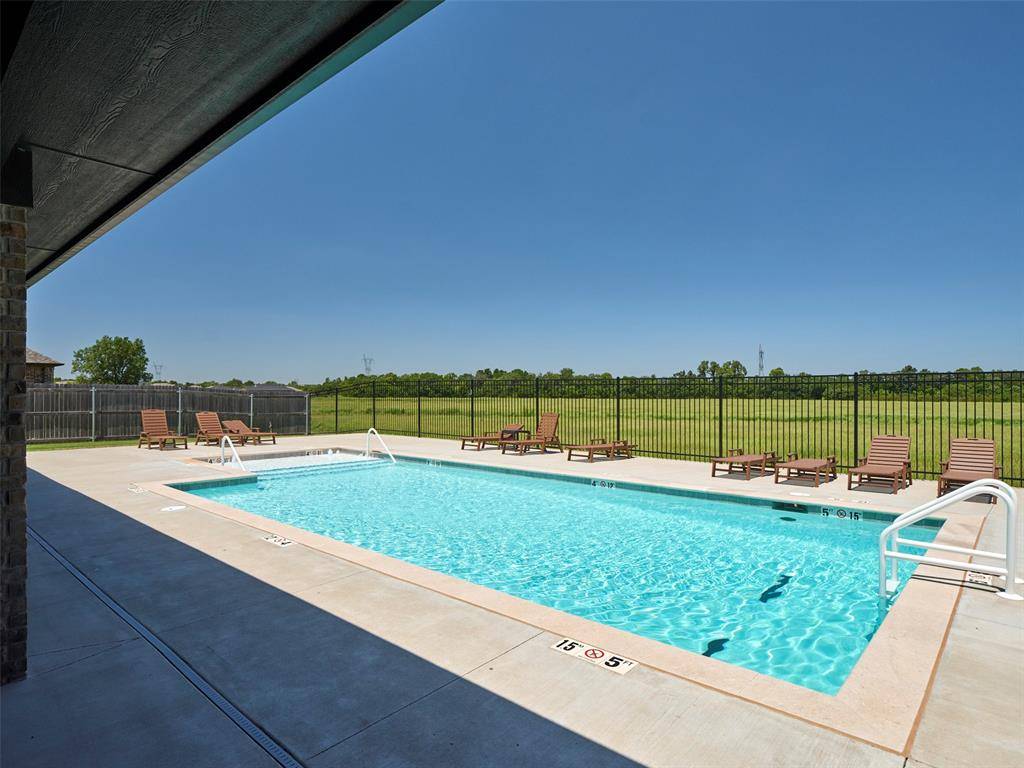 1206 Flint Hills ST, Norman, OK 73069
