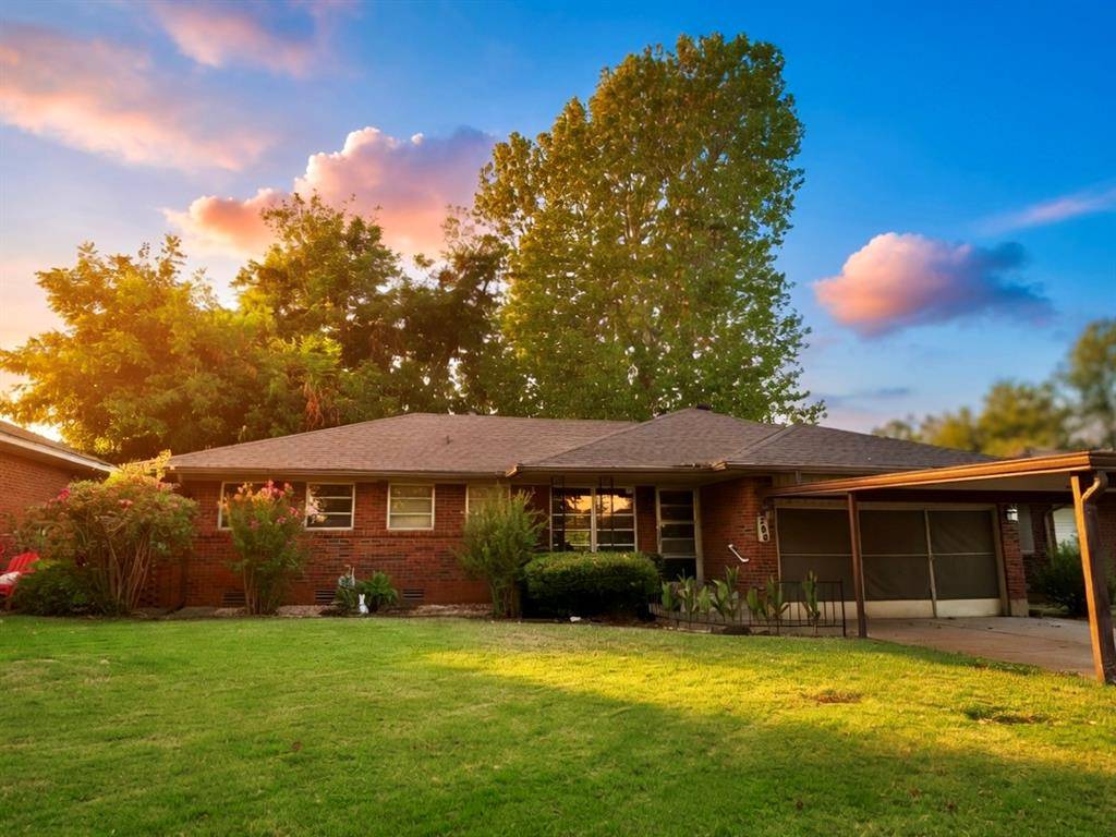 200 Leonard LN, Oklahoma City, OK 73110
