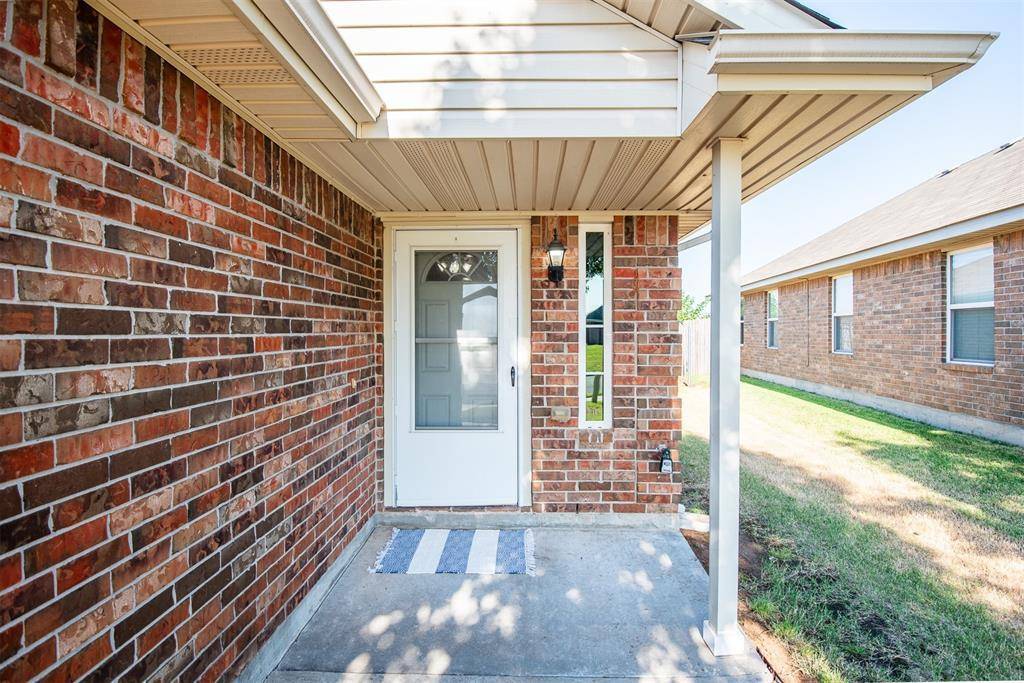 8109 Frye LN, Oklahoma City, OK 73135