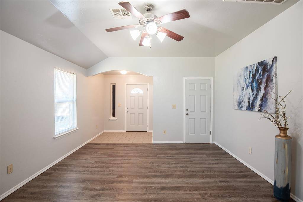 8109 Frye LN, Oklahoma City, OK 73135