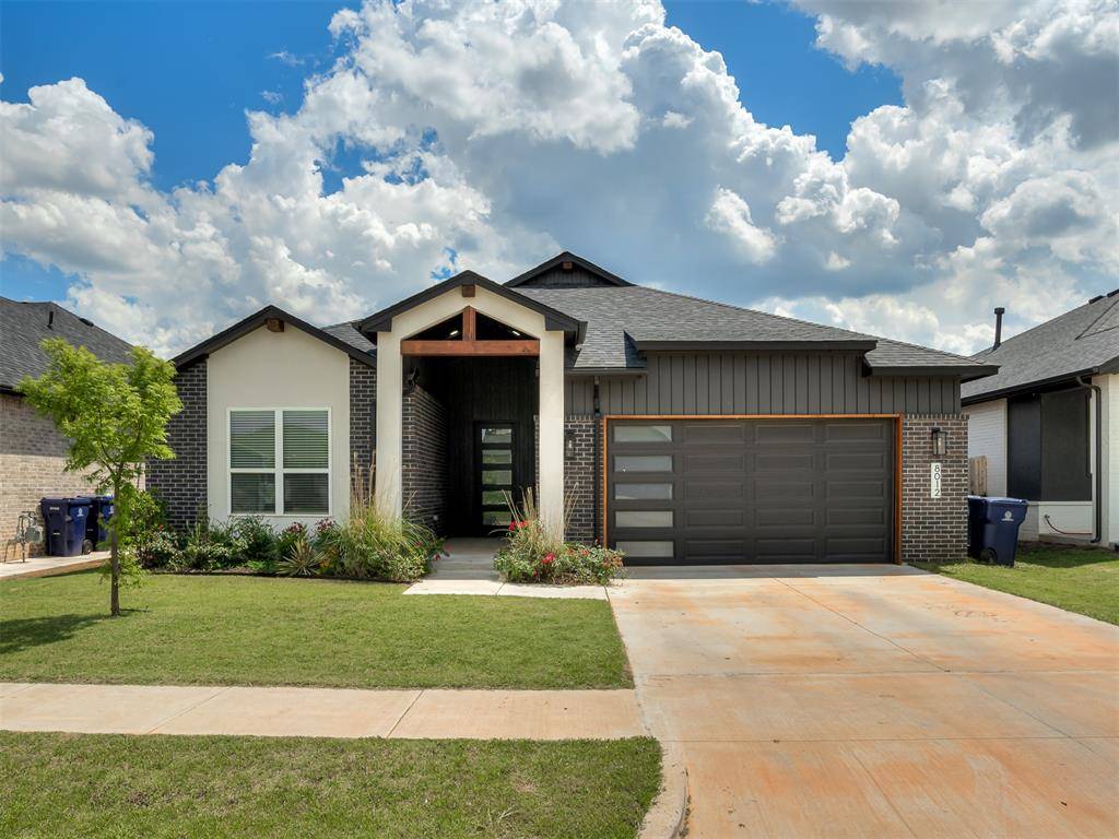 8012 NW 152nd TER, Edmond, OK 73013