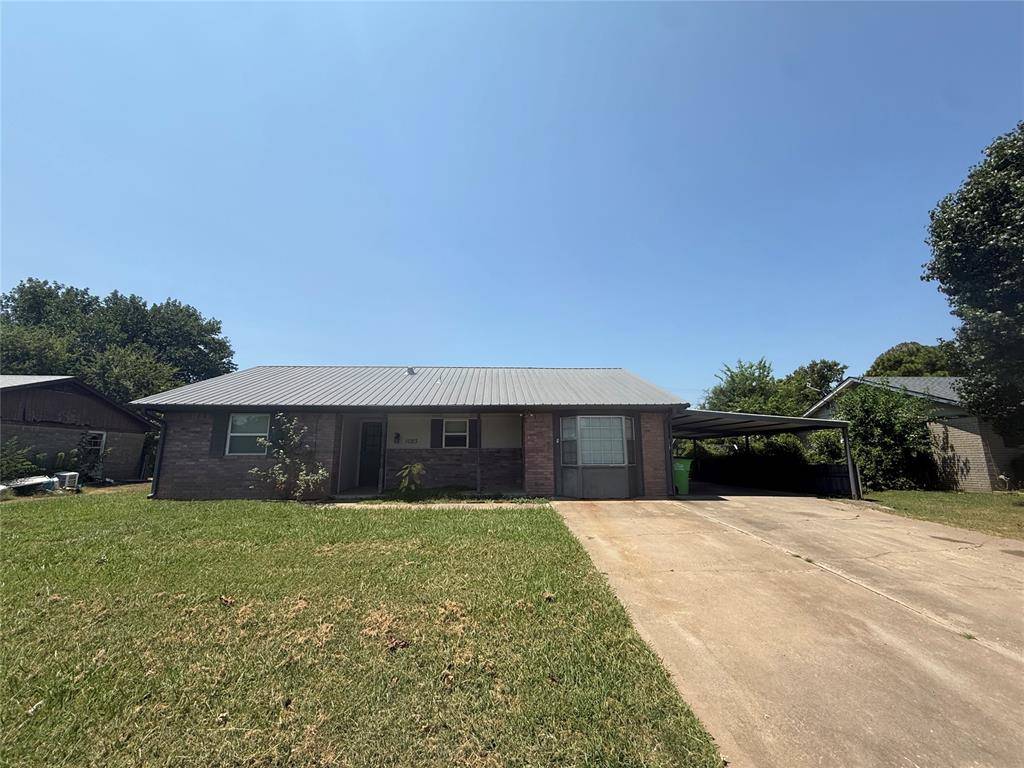 1023 Meadowbrook LN, Prague, OK 74864