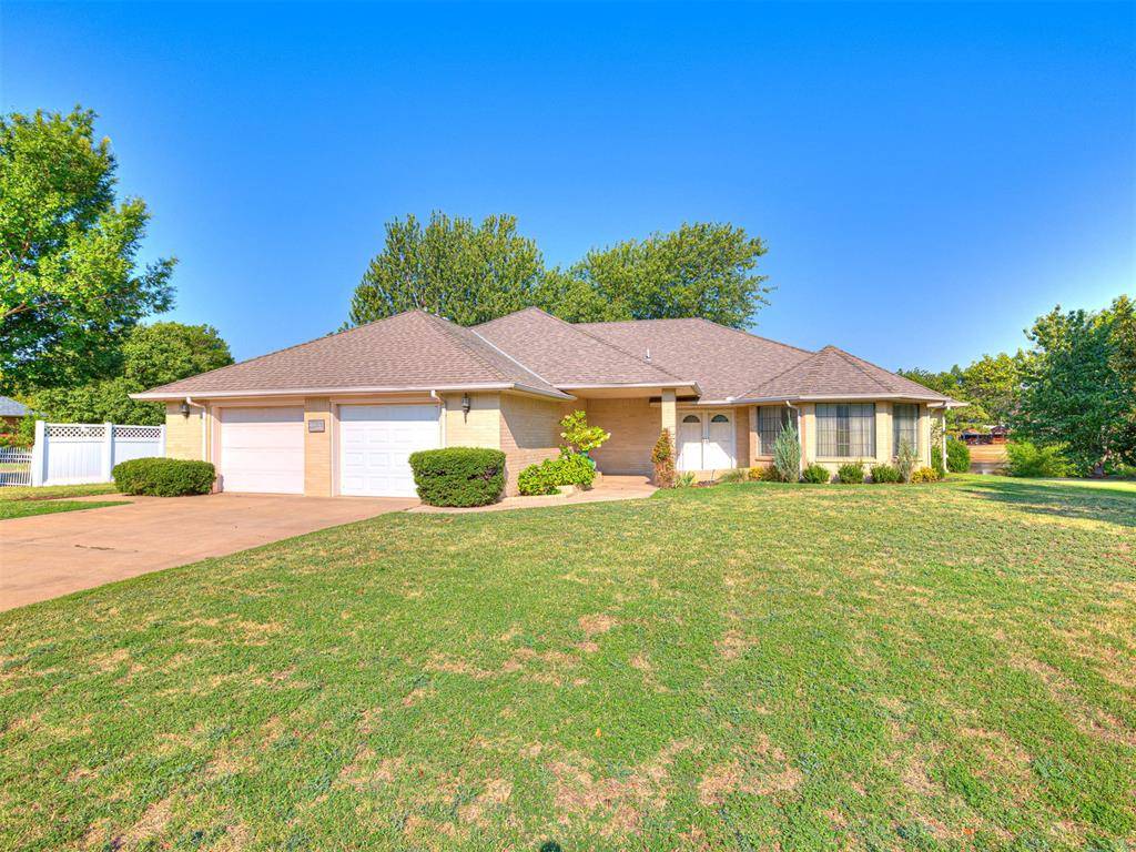 3310 Pondridge RD, Chickasha, OK 73018