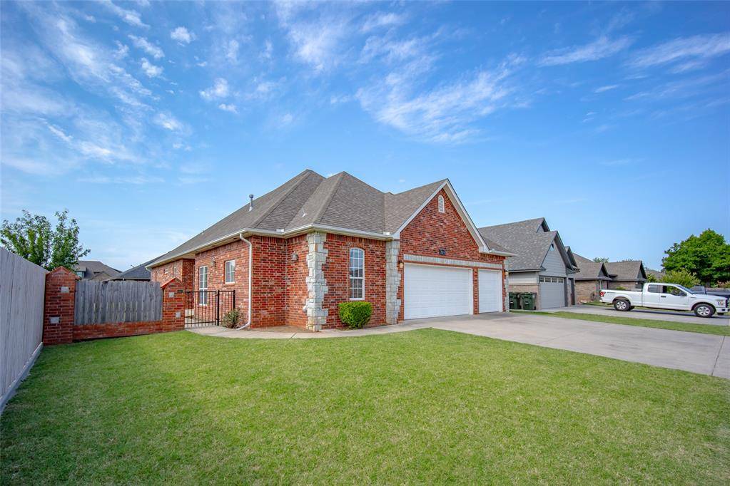 324 Shrill ST, Norman, OK 73071