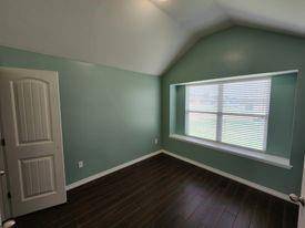 10716 SW 32nd ST, Yukon, OK 73099