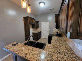 10716 SW 32nd ST, Yukon, OK 73099