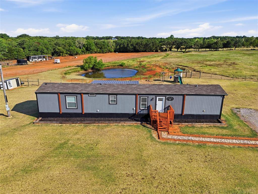 10563 184th ST, Lindsay, OK 73052