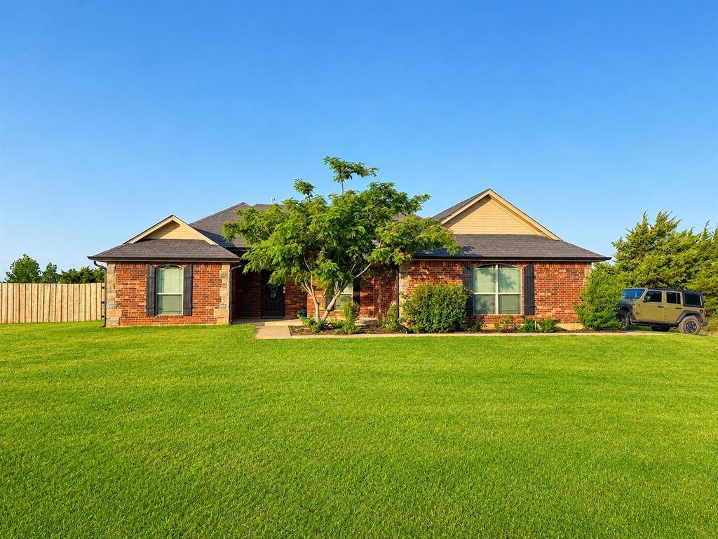 5741 Timberland Xing, Guthrie, OK 73044