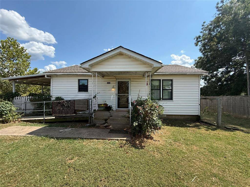 1010 W 5th ST, Stroud, OK 74079