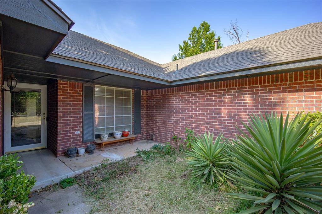 16178 SE 26th ST, Choctaw, OK 73020