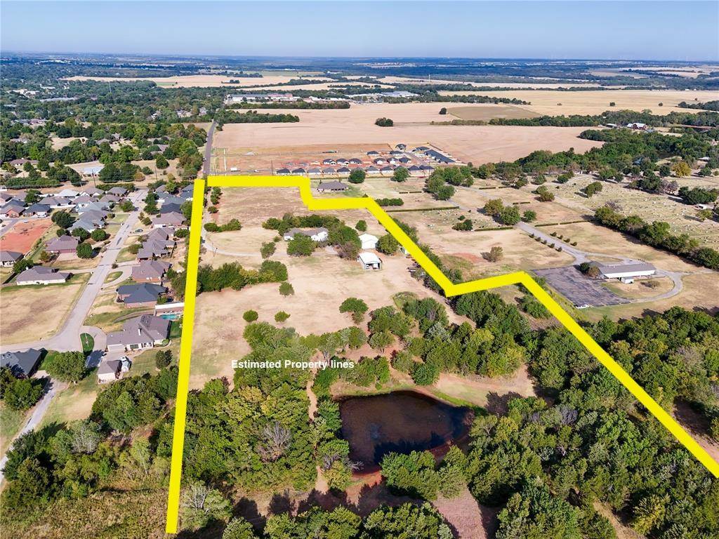 1508 N Pine ST, Guthrie, OK 73044