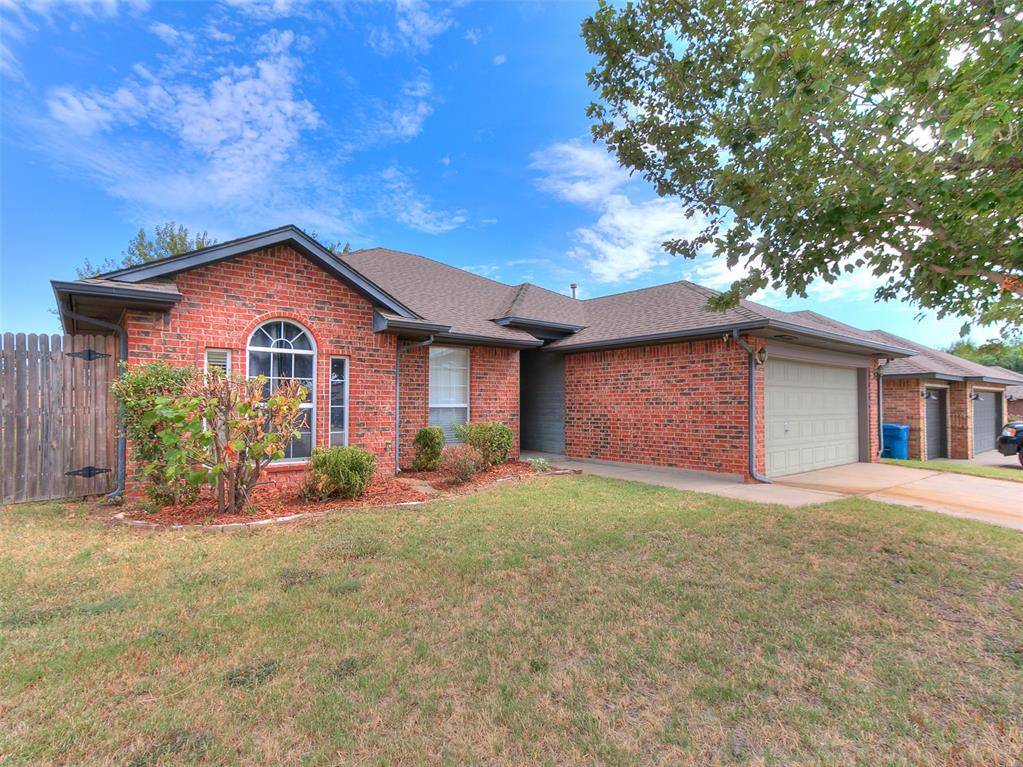 541 NE 23rd TER, Newcastle, OK 73065