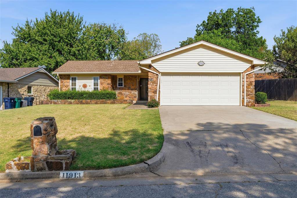11913 O Casey ST, Yukon, OK 73099
