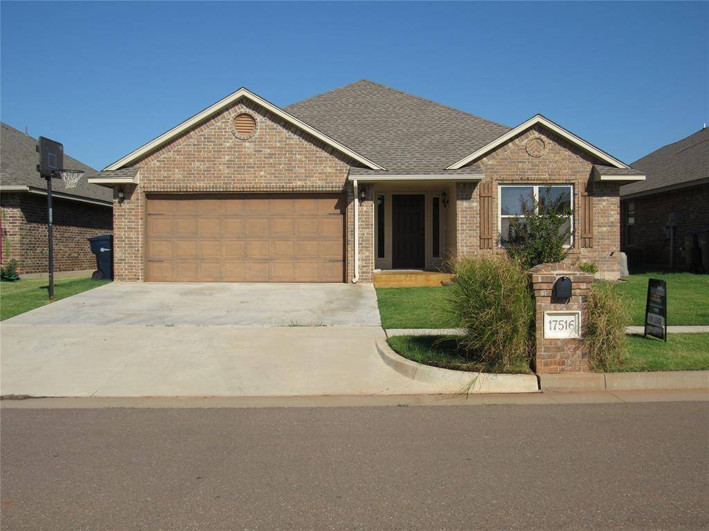17516 Black Hawk DR, Edmond, OK 73012