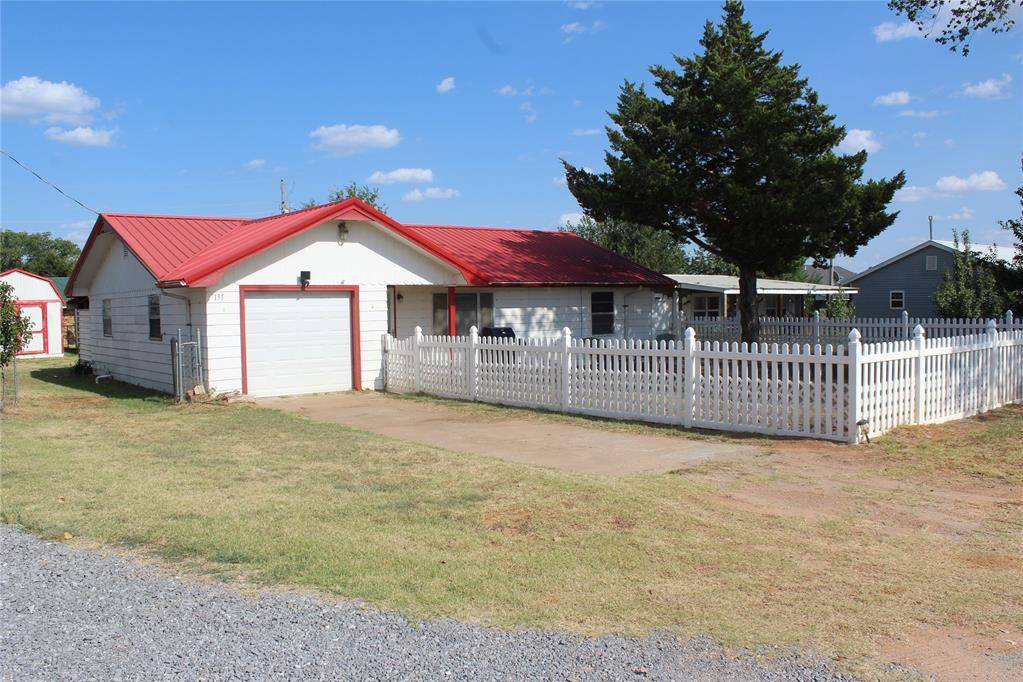 131 Wood ST, Fort Cobb, OK 73038