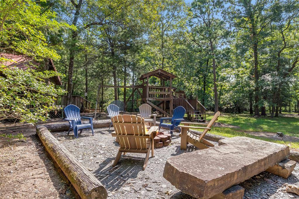 22 Woodland CIR, Broken Bow, OK 74728