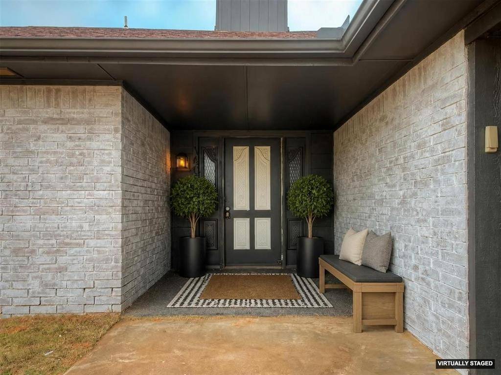 1406 E Bradley ST, Shawnee, OK 74804