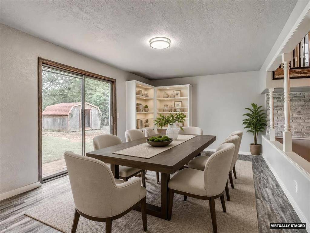 1406 E Bradley ST, Shawnee, OK 74804