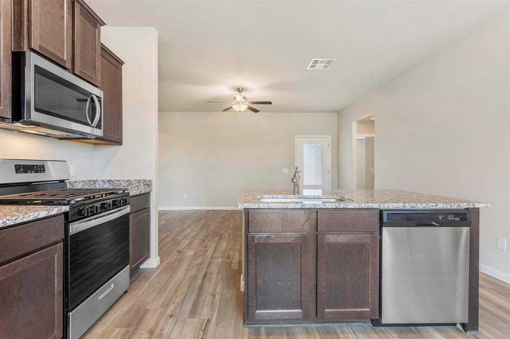 1805 Palmatum RD, El Reno, OK 73036