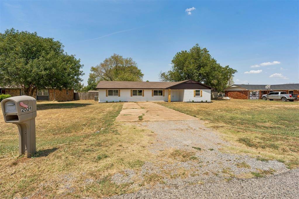 2024 E Robberts AVE, Kingfisher, OK 73750