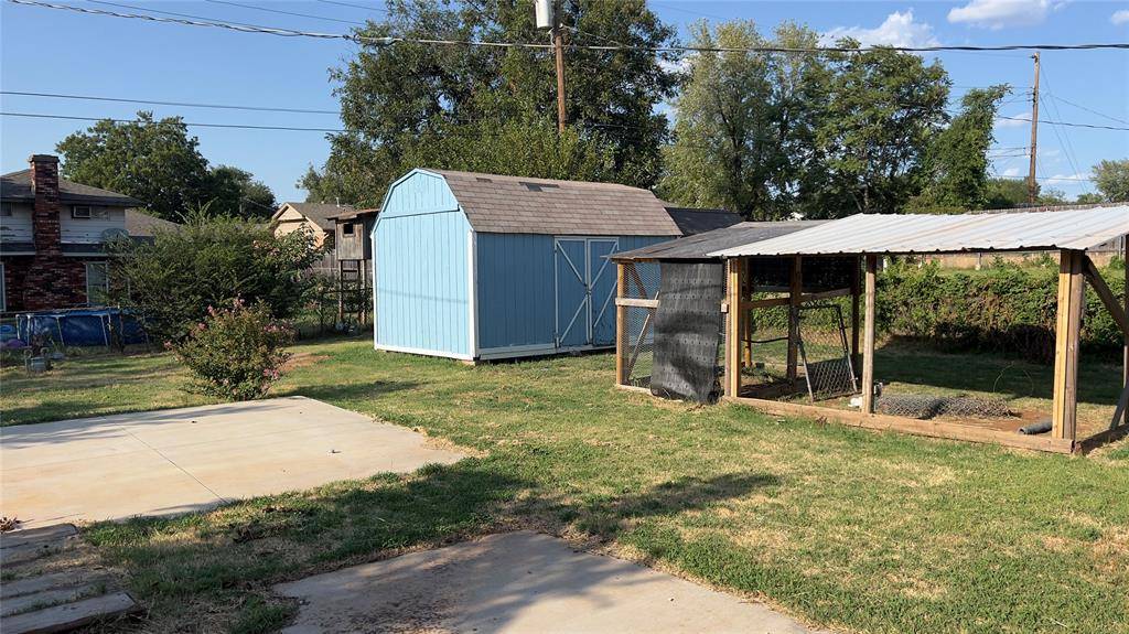 313 Willow PL, Yukon, OK 73099