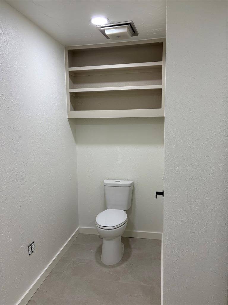 6400 N Santa Fe #B, Oklahoma City, OK 73116