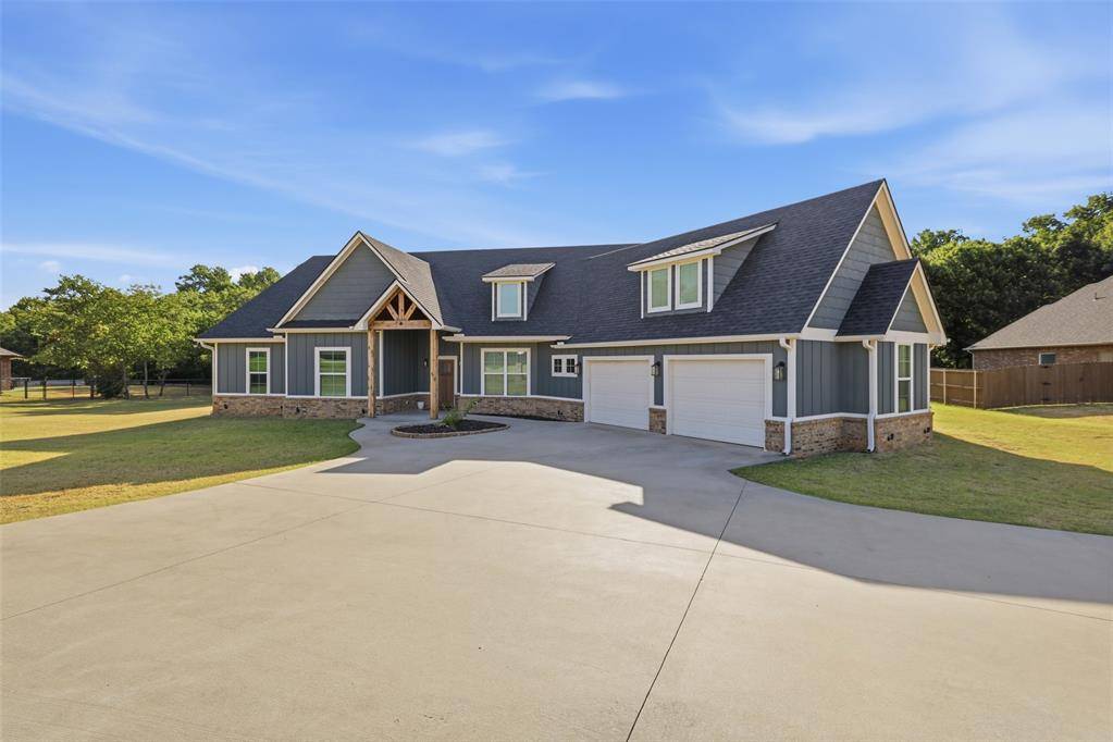 19101 Abigail DR, Shawnee, OK 74801
