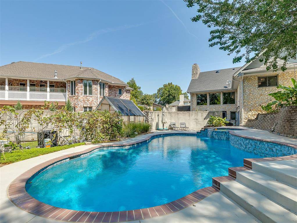 10 Rustic Hills ST, Norman, OK 73072
