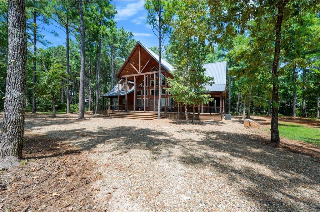 145 HACKBERRY FLATS TRL, Broken Bow, OK 74728