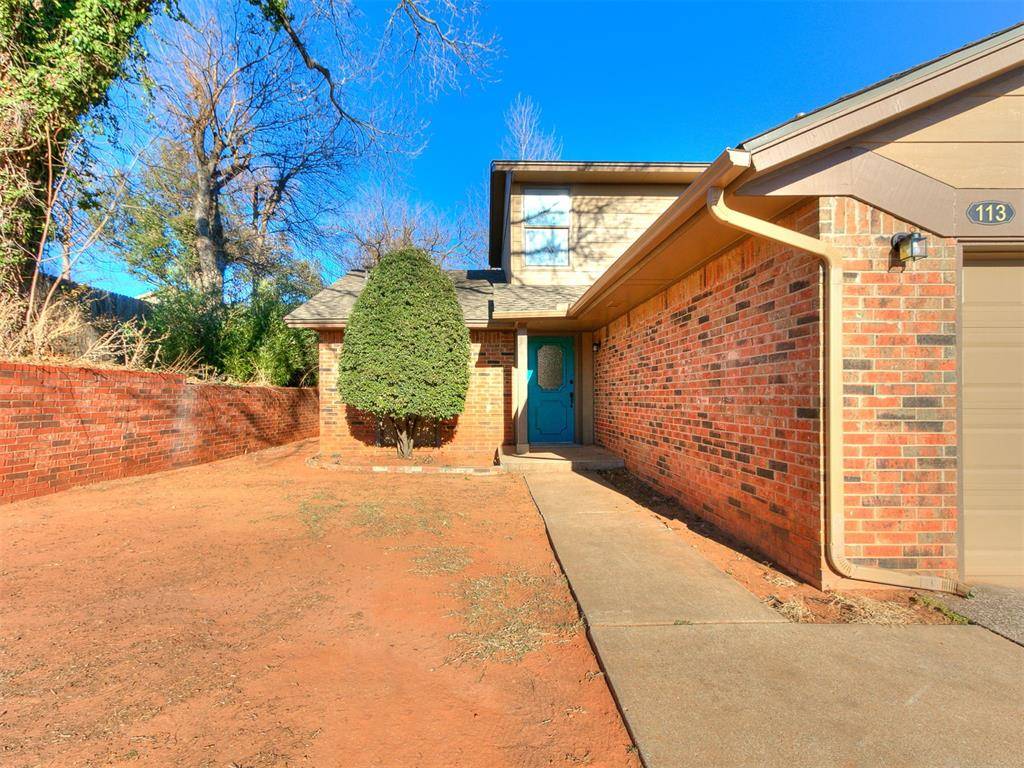 113 Woodbridge CIR, Edmond, OK 73012