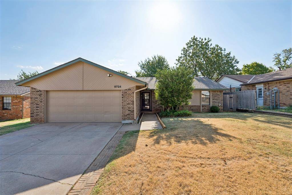 8724 Tracy DR, Oklahoma City, OK 73132