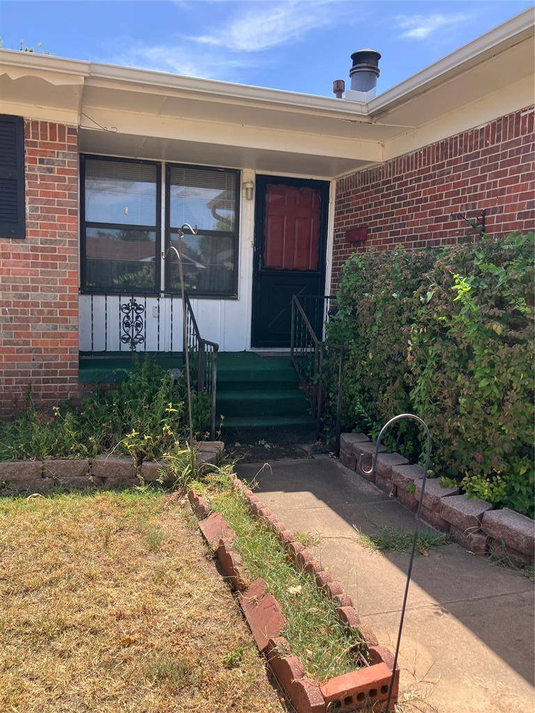 920 W Mitchell DR, Midwest City, OK 73110