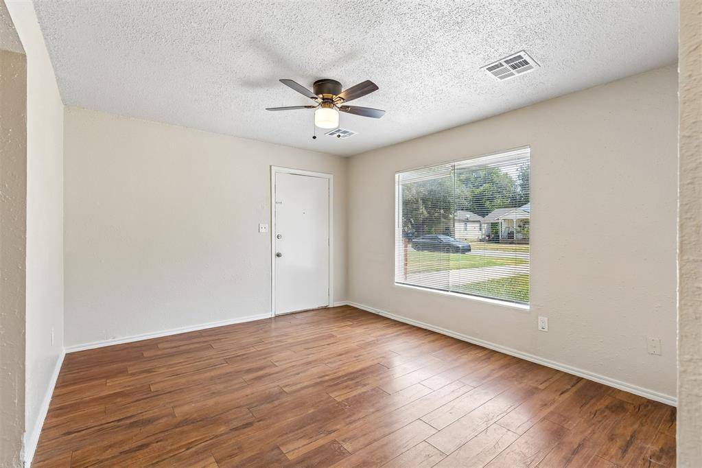 1913 Elm DR, Oklahoma City, OK 73115