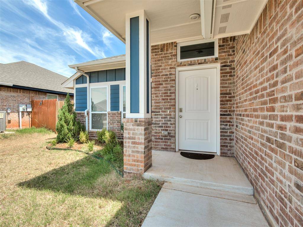 2217 Arcady AVE, Norman, OK 73026