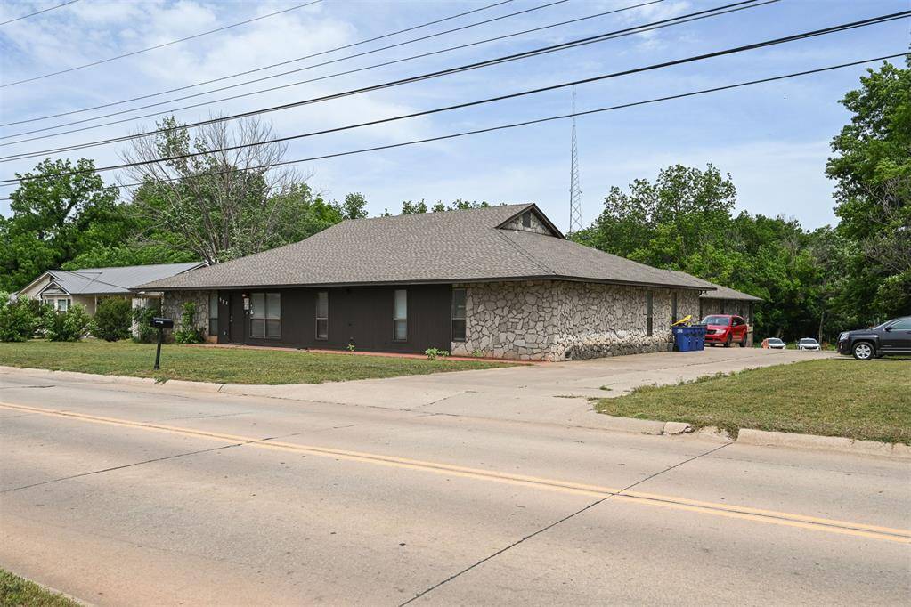 908 E 12th AVE, Stillwater, OK 74074
